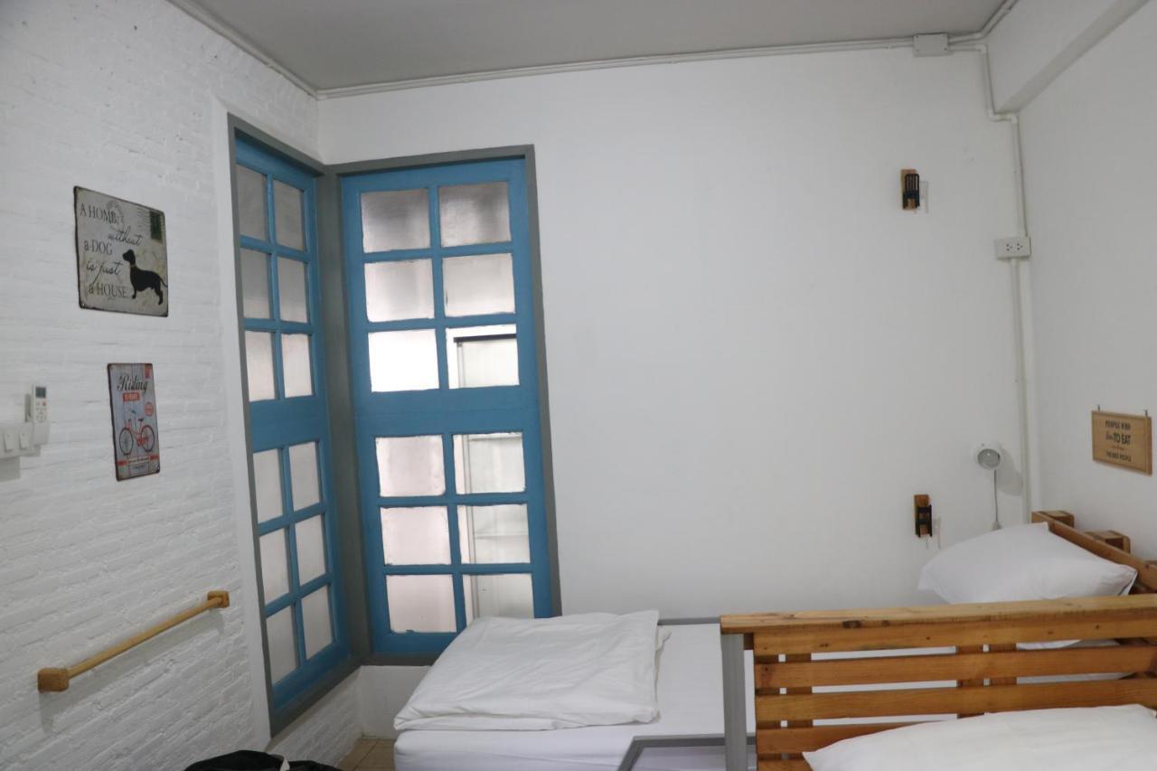 Nesuto Hostel Ramkamhaeng 52 Бангкок Екстер'єр фото