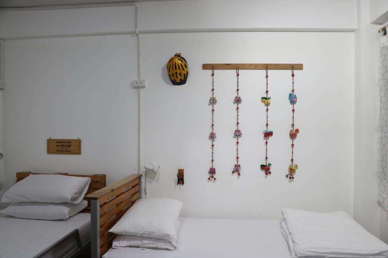 Nesuto Hostel Ramkamhaeng 52 Бангкок Екстер'єр фото