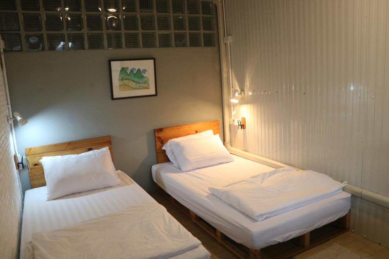 Nesuto Hostel Ramkamhaeng 52 Бангкок Екстер'єр фото