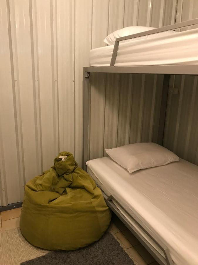 Nesuto Hostel Ramkamhaeng 52 Бангкок Екстер'єр фото